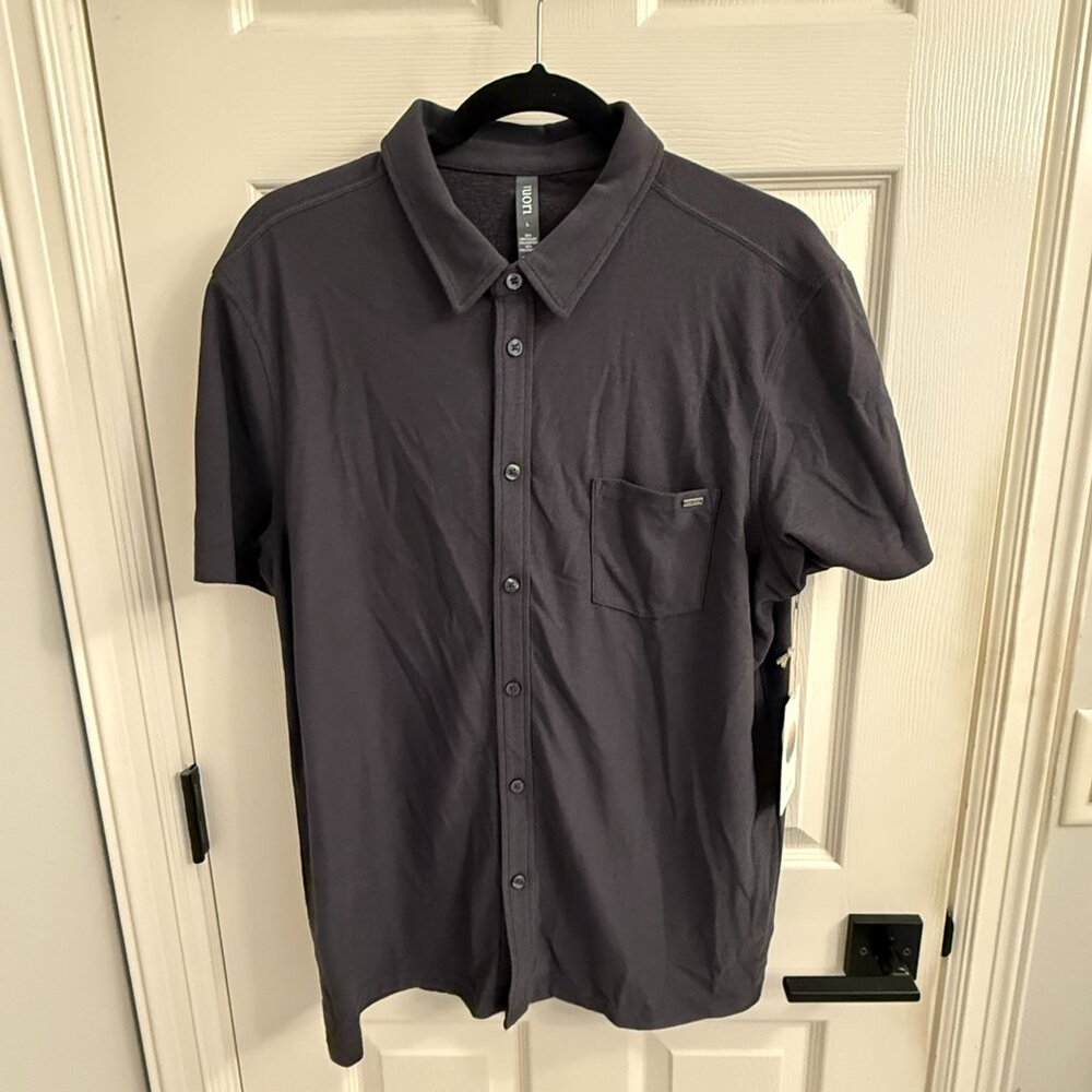 Vuori Ace Button Down SS Shirt (L)